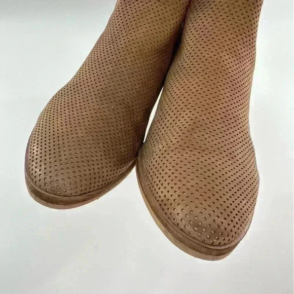 Dolce Vita womens ankle booties size 7 tan laxer dot suede western boots - Picture 10 of 14